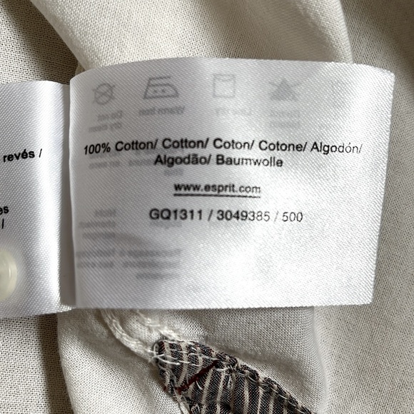 Esprit tunic blouse in ecru. Sleeves adjustable. Contrast detail. Size US M - Picture 10 of 12